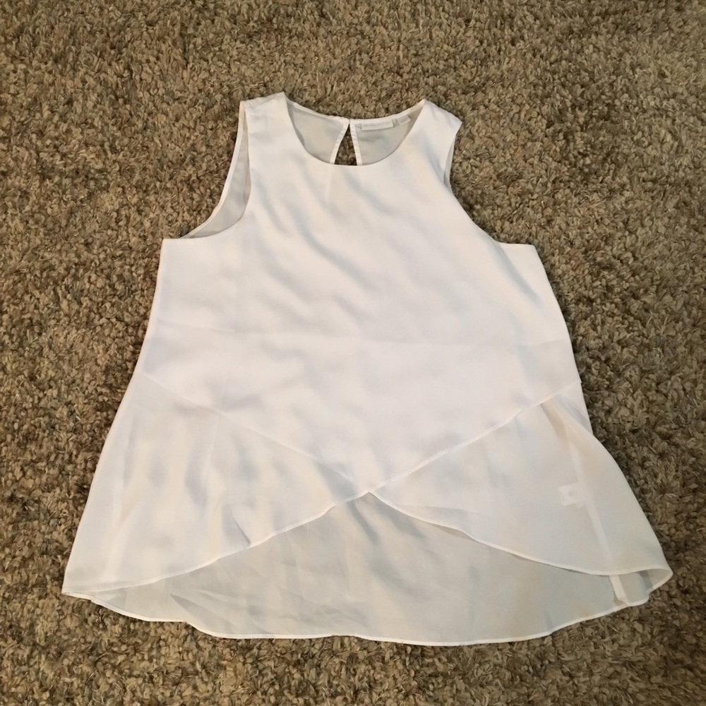 NY&C white tanktop!